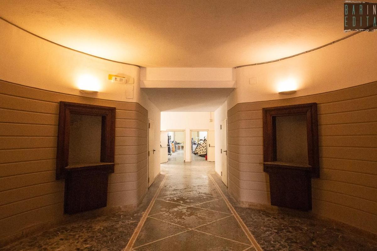 Apartamento Loft “Cinema Galleria” Bari Exterior foto